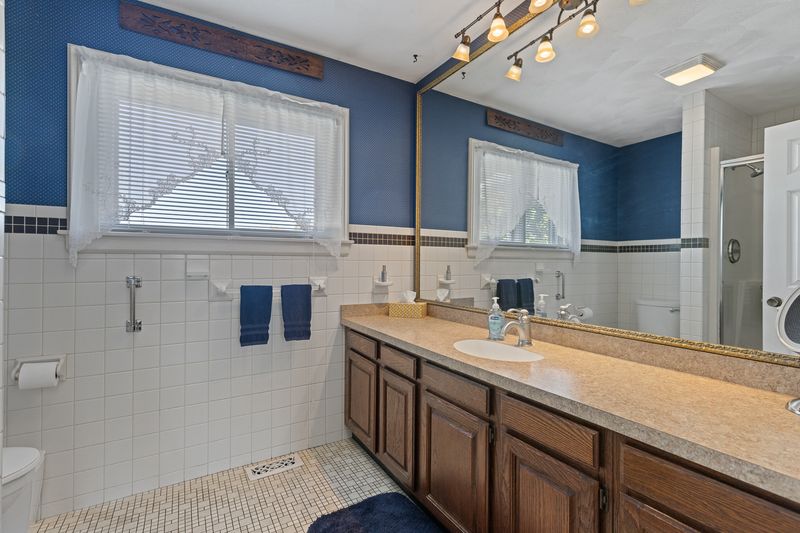 Main-floor bathroom