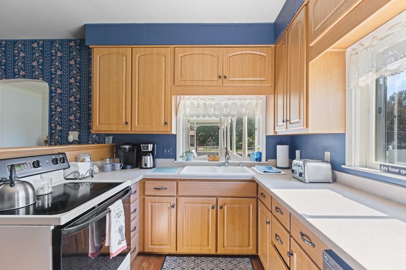 Kitchen from the range side