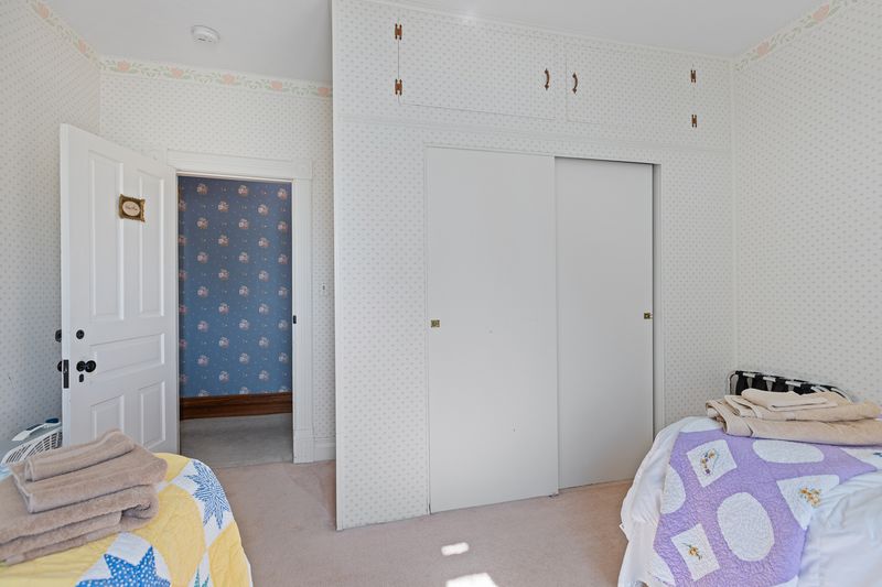 Bedroom - Elsie Rose looking into hallway